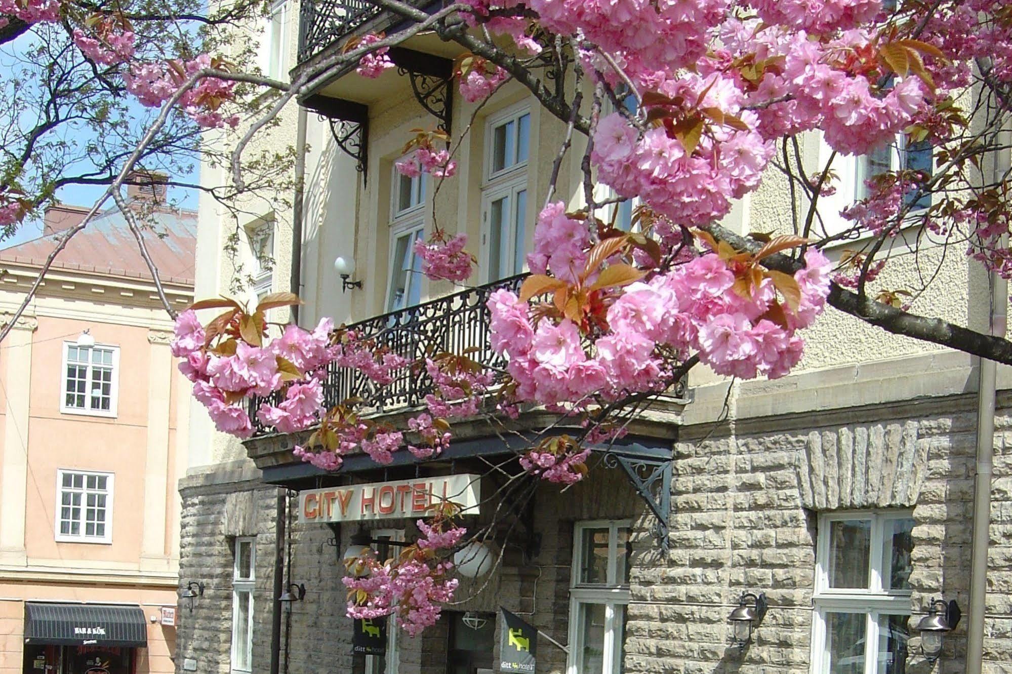 First Hotel City Eskilstuna Exterior foto